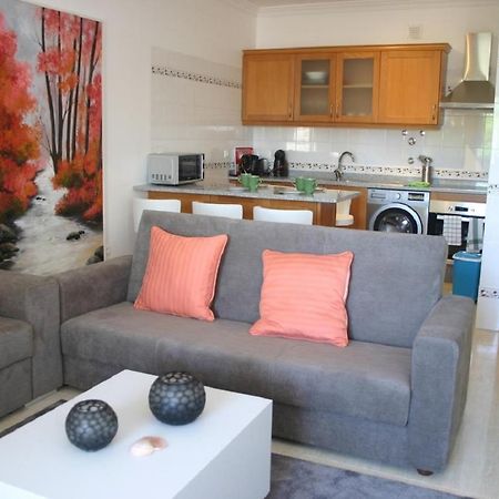 Apartamento Luminoso Urb. Quinta Das Palmeiras Porches  Εξωτερικό φωτογραφία