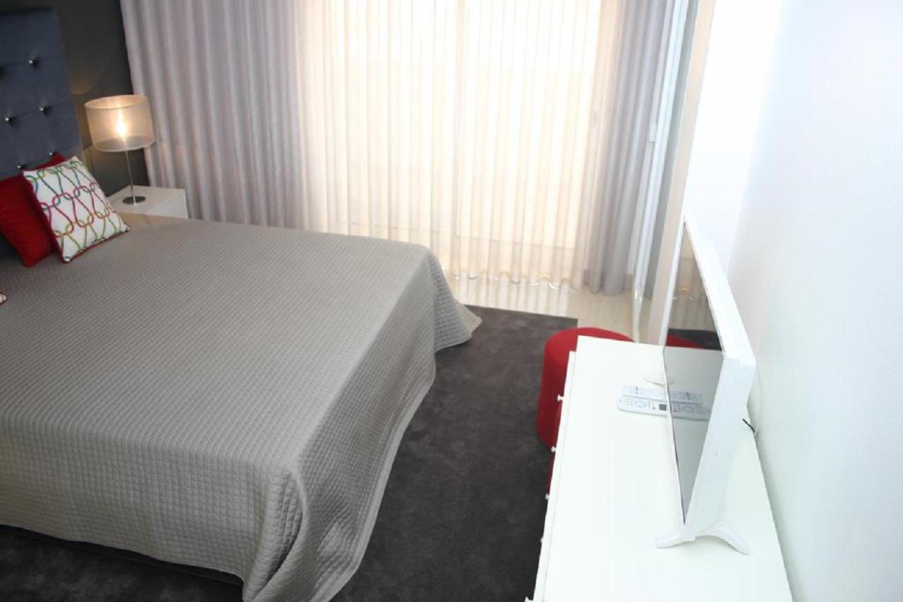 Apartamento Luminoso Urb. Quinta Das Palmeiras Porches  Εξωτερικό φωτογραφία